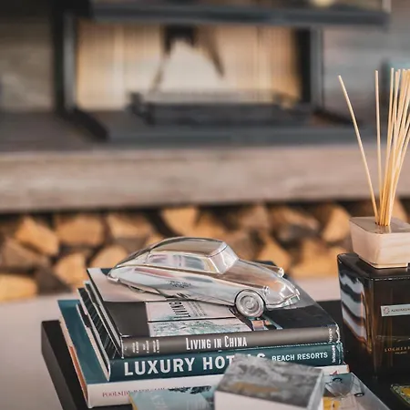 Villa Amazing Alma Infinity Pool, Padel Court, Jacuzzi *