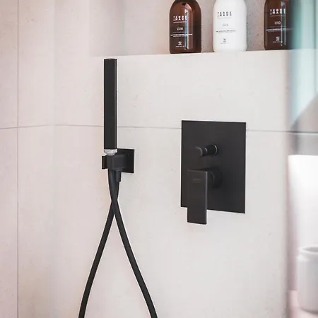 Villa Amazing Alma Infinity Pool, Padel Court, Jacuzzi Vizinada